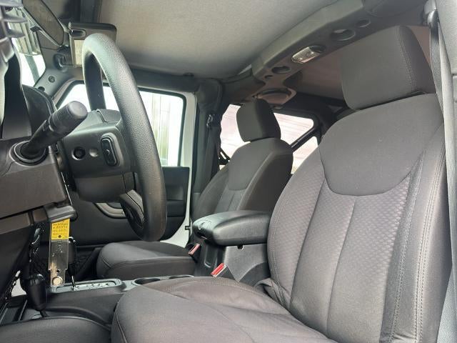 2013 Jeep Wrangler 4WD 2dr Sport