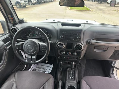 2013 Jeep Wrangler 4WD 2dr Sport