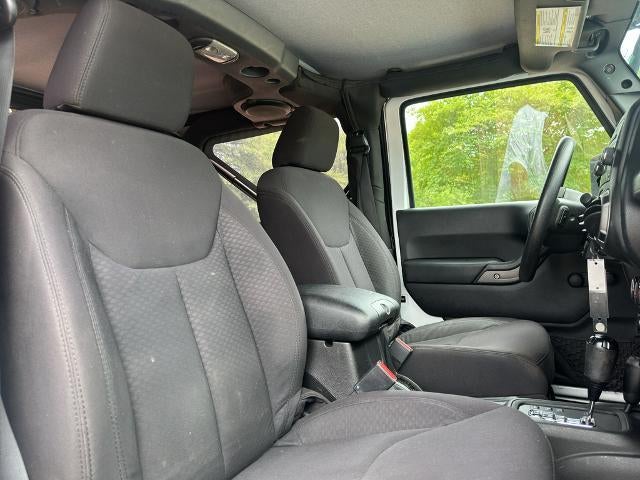 2013 Jeep Wrangler 4WD 2dr Sport