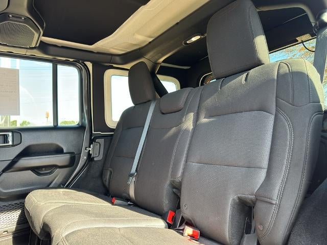 2018 Jeep Wrangler Unlimited Sahara 4x4