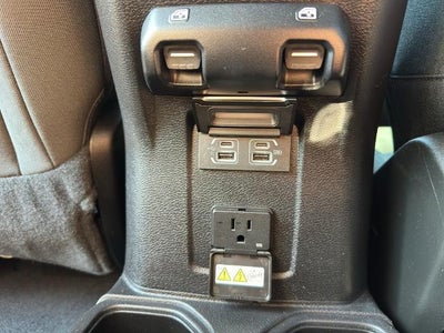 2018 Jeep Wrangler Unlimited Sahara 4x4