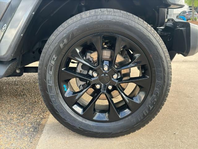 2022 Jeep Wrangler 4xe Unlimited Sahara 4x4