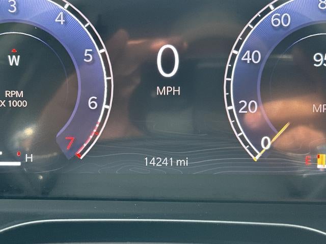 2025 Jeep Grand Cherokee Laredo 4x4