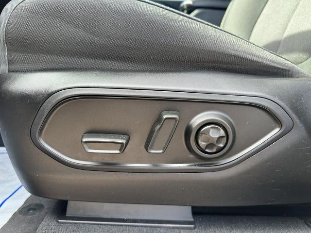 2025 Jeep Grand Cherokee Laredo 4x4