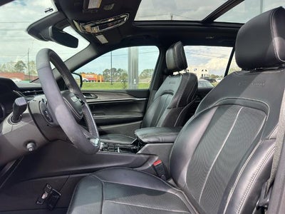 2023 Jeep Grand Cherokee Overland 4x4