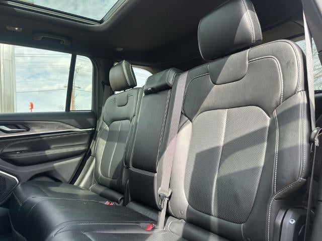 2023 Jeep Grand Cherokee Overland 4x4