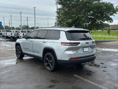 2023 Jeep Grand Cherokee L Altitude 4x4
