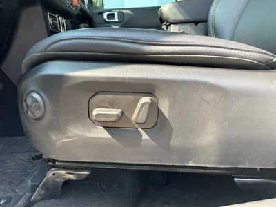 2025 Jeep Gladiator High Tide 4x4