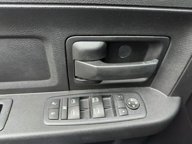 2016 RAM 1500 2WD Quad Cab 6.4 Ft Box Express