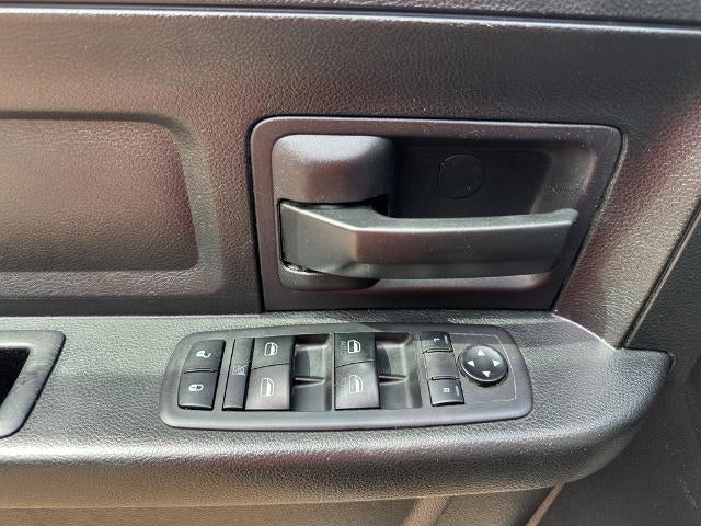 2018 RAM 1500 Express 4x2 Quad Cab 6'4" Box