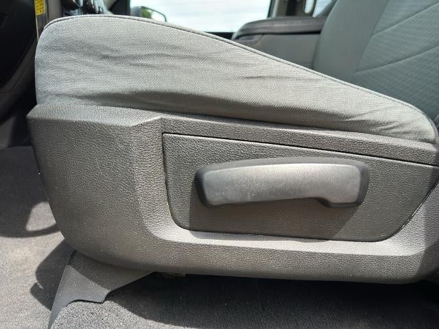 2018 RAM 1500 Express 4x2 Quad Cab 6'4" Box