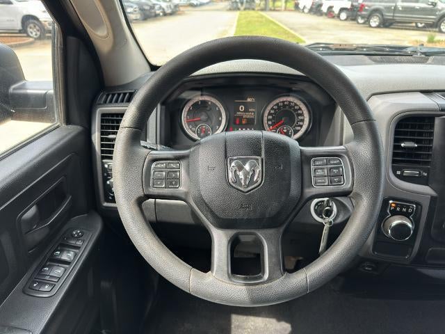 2018 RAM 1500 Express 4x2 Quad Cab 6'4" Box