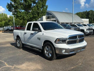 2019 RAM 1500 Classic Tradesman 4x2 Quad Cab 6'4" Box