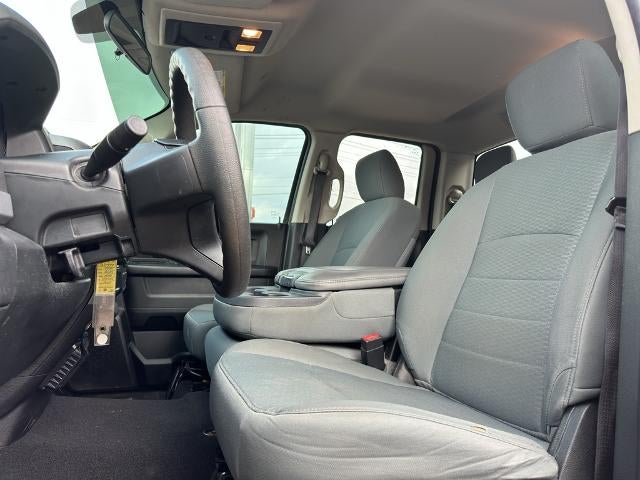 2018 RAM 1500 Express 4x2 Quad Cab 6'4" Box