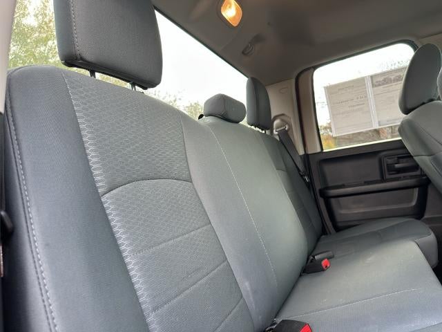 2018 RAM 1500 Express 4x2 Quad Cab 6'4" Box