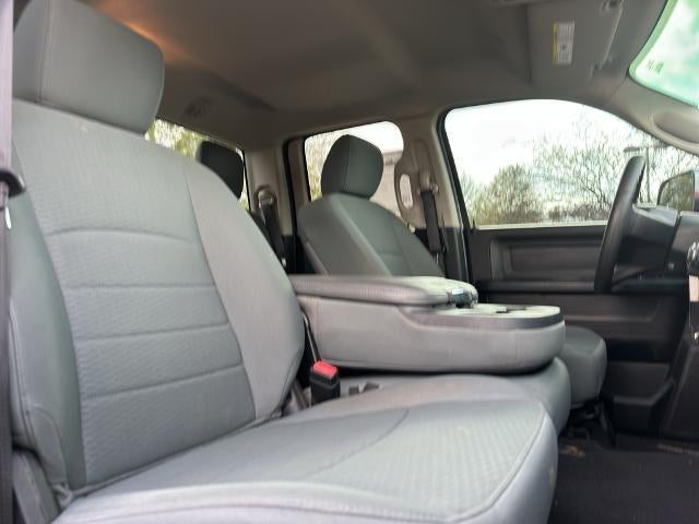 2018 RAM 1500 Express 4x2 Quad Cab 6'4" Box