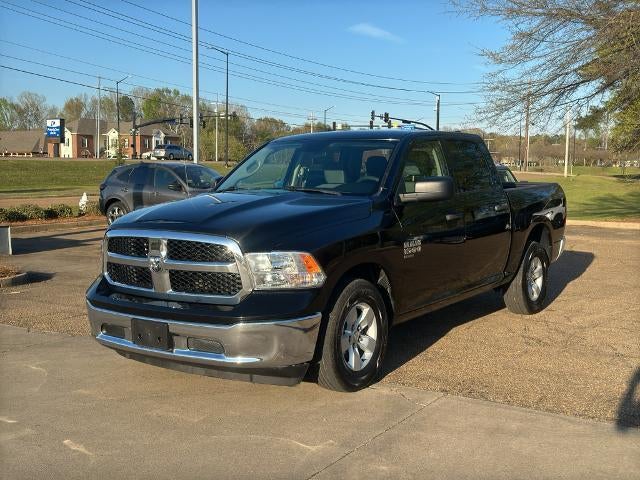 2022 RAM 1500 Classic SLT 4x2 Crew Cab 5'7" Box