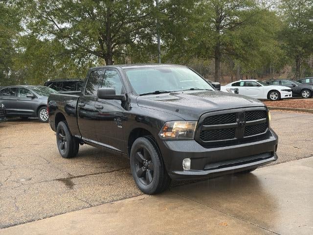 2019 RAM 1500 Classic Express 4x4 Quad Cab 6'4" Box