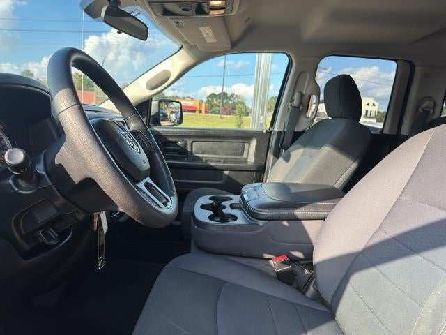 2019 RAM 1500 Classic Express 4x4 Quad Cab 6'4" Box