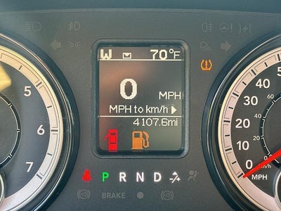 2019 RAM 1500 Classic Express 4x4 Quad Cab 6'4" Box