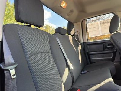 2019 RAM 1500 Classic Express 4x4 Quad Cab 6'4" Box