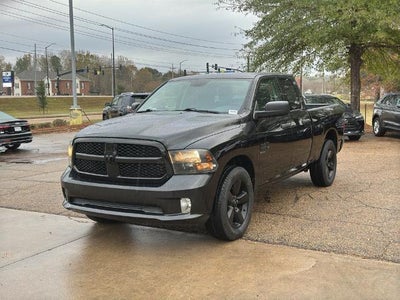 2019 RAM 1500 Classic Express 4x4 Quad Cab 6'4" Box