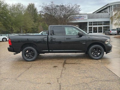 2019 RAM 1500 Classic Express 4x4 Quad Cab 6'4" Box