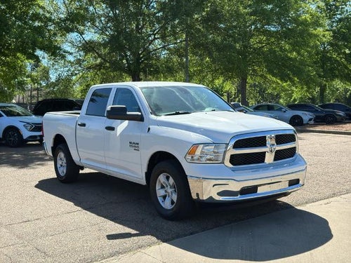 2023 RAM 1500 Classic SLT 4x4 Crew Cab 5'7" Box