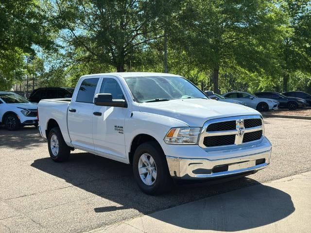 2023 RAM 1500 Classic SLT 4x4 Crew Cab 5'7" Box