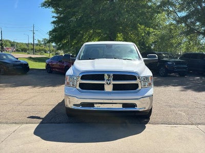 2023 RAM 1500 Classic SLT 4x4 Crew Cab 5'7" Box