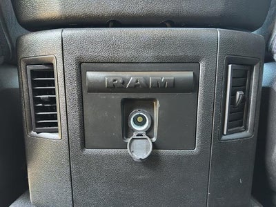 2023 RAM 1500 Classic SLT 4x4 Crew Cab 5'7" Box