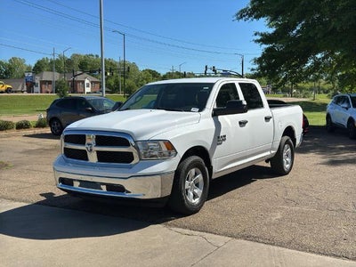 2023 RAM 1500 Classic SLT 4x4 Crew Cab 5'7" Box