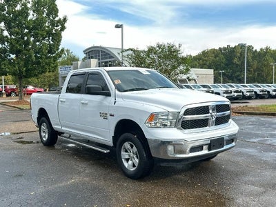 2019 RAM 1500 Classic SLT 4x4 Crew Cab 6'4" Box