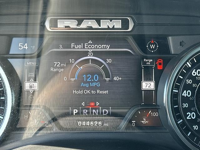 2022 RAM 1500 Laramie 4x2 Crew Cab 5'7" Box