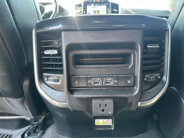 2022 RAM 1500 Laramie 4x2 Crew Cab 5'7" Box