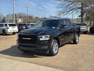 2022 RAM 1500 Laramie 4x2 Crew Cab 5'7" Box