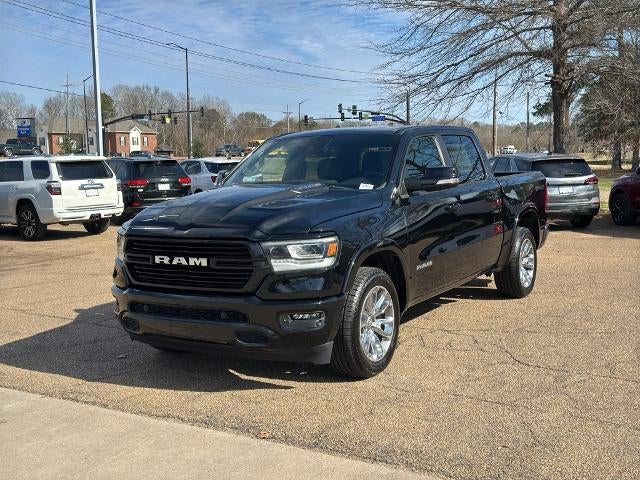 2022 RAM 1500 Laramie 4x2 Crew Cab 5'7" Box