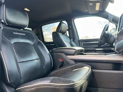 2022 RAM 1500 Laramie 4x2 Crew Cab 5'7" Box