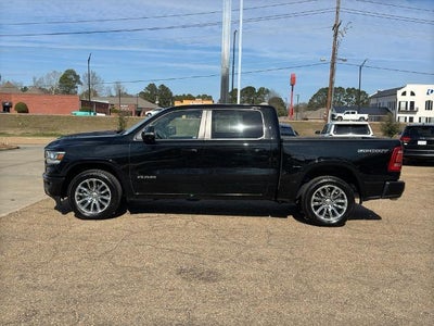 2022 RAM 1500 Laramie 4x2 Crew Cab 5'7" Box