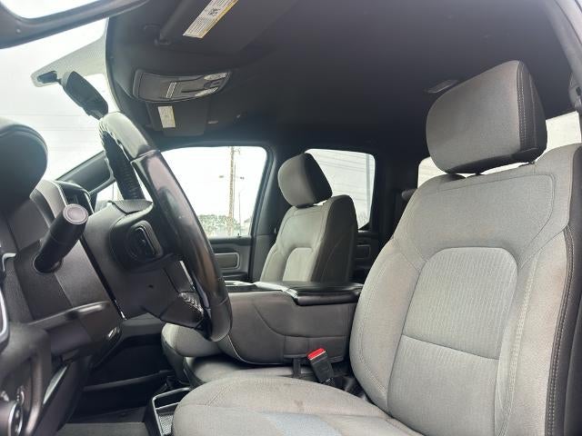 2021 RAM 1500 Big Horn 4x4 Quad Cab 6'4" Box