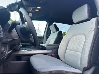 2025 RAM 1500 Big Horn 4x4 Crew Cab 5'7" Box