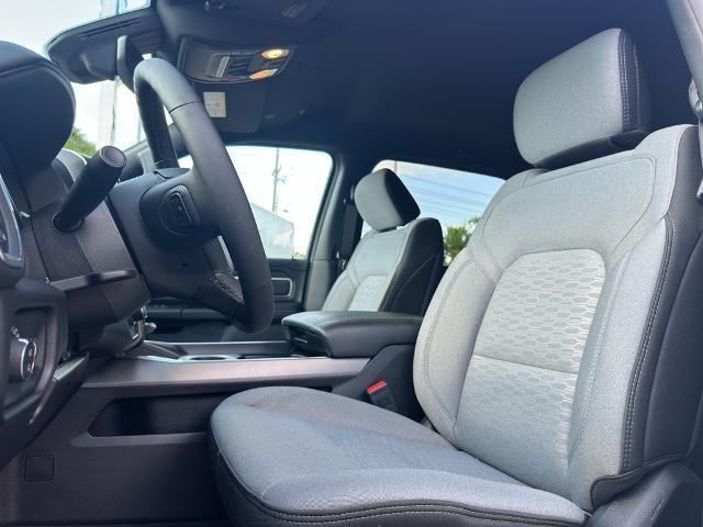 2025 RAM 1500 Big Horn 4x4 Crew Cab 5'7" Box