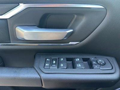 2025 RAM 1500 Big Horn 4x4 Crew Cab 5'7" Box