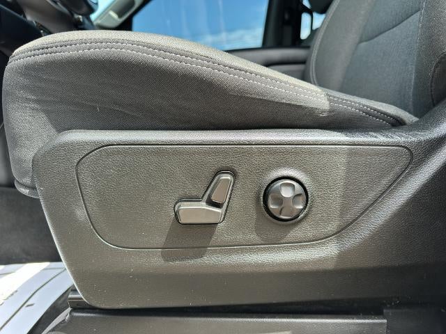 2021 RAM 1500 Big Horn 4x4 Crew Cab 5'7" Box