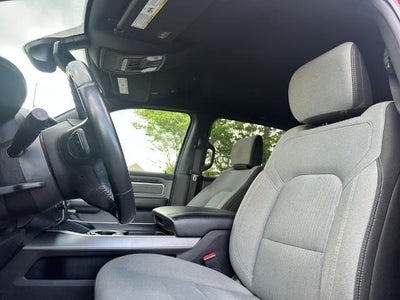 2021 RAM 1500 Big Horn 4x4 Crew Cab 5'7" Box