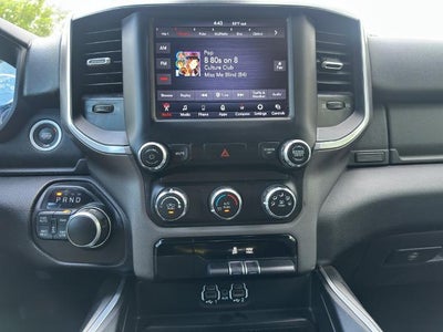 2021 RAM 1500 Big Horn 4x4 Crew Cab 5'7" Box