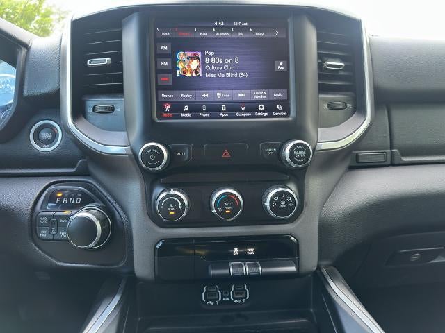 2021 RAM 1500 Big Horn 4x4 Crew Cab 5'7" Box