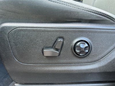 2021 RAM 1500 Big Horn 4x4 Crew Cab 5'7" Box