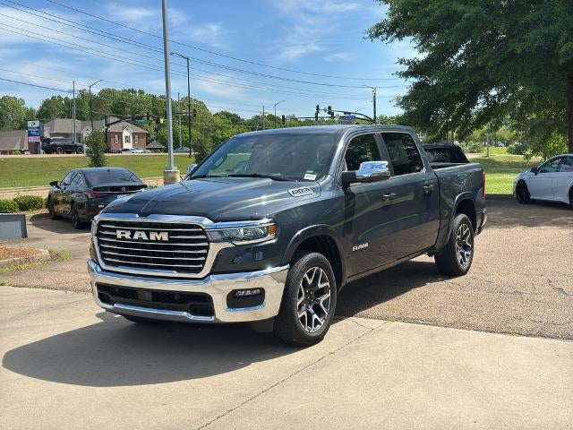 2026 RAM 1500 Laramie 4x4 Crew Cab 5'7" Box