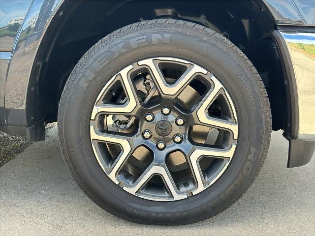 2026 RAM 1500 Laramie 4x4 Crew Cab 5'7" Box